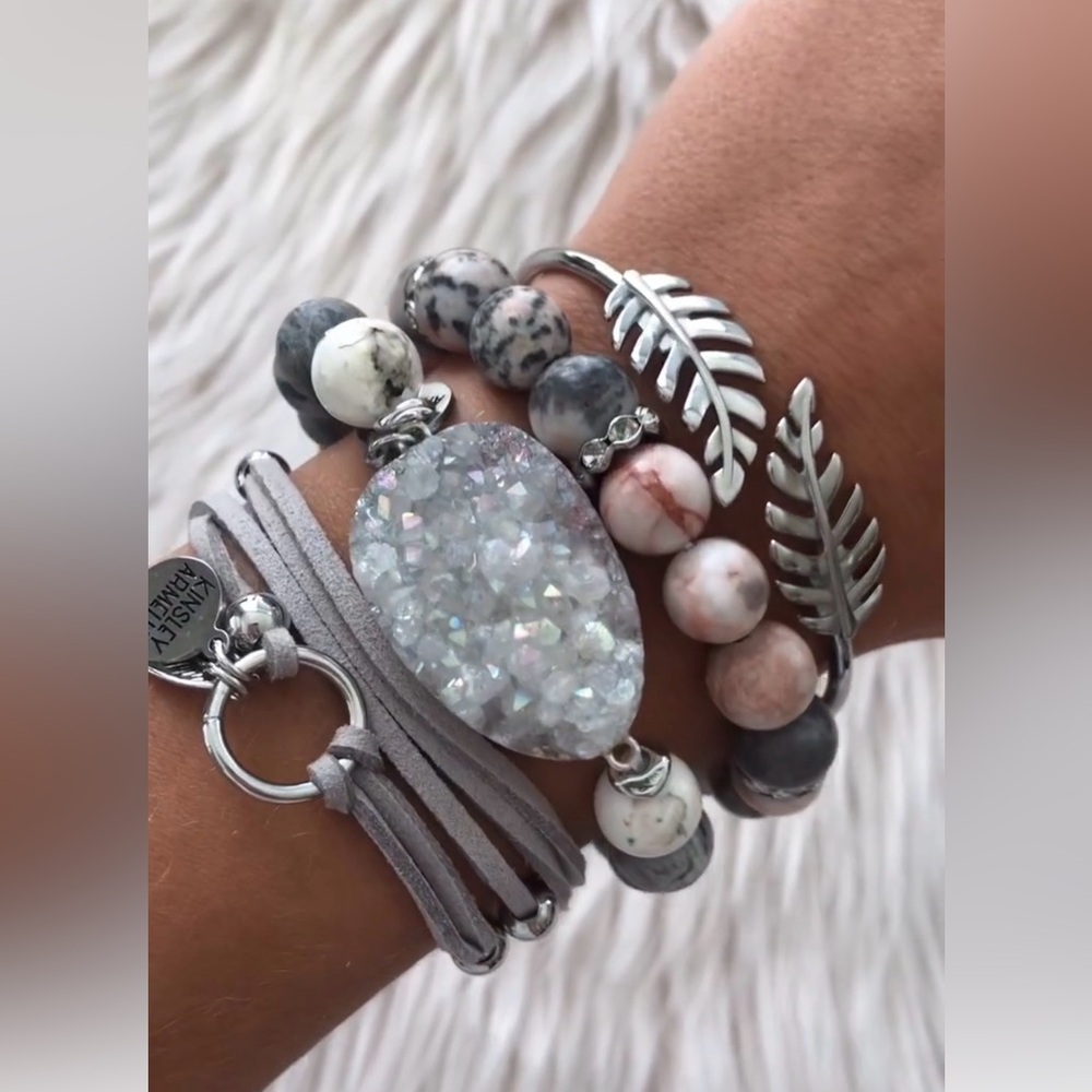 NWOT🌸Kinsley Armelle Rose Stone and Silver Bracelet Trio